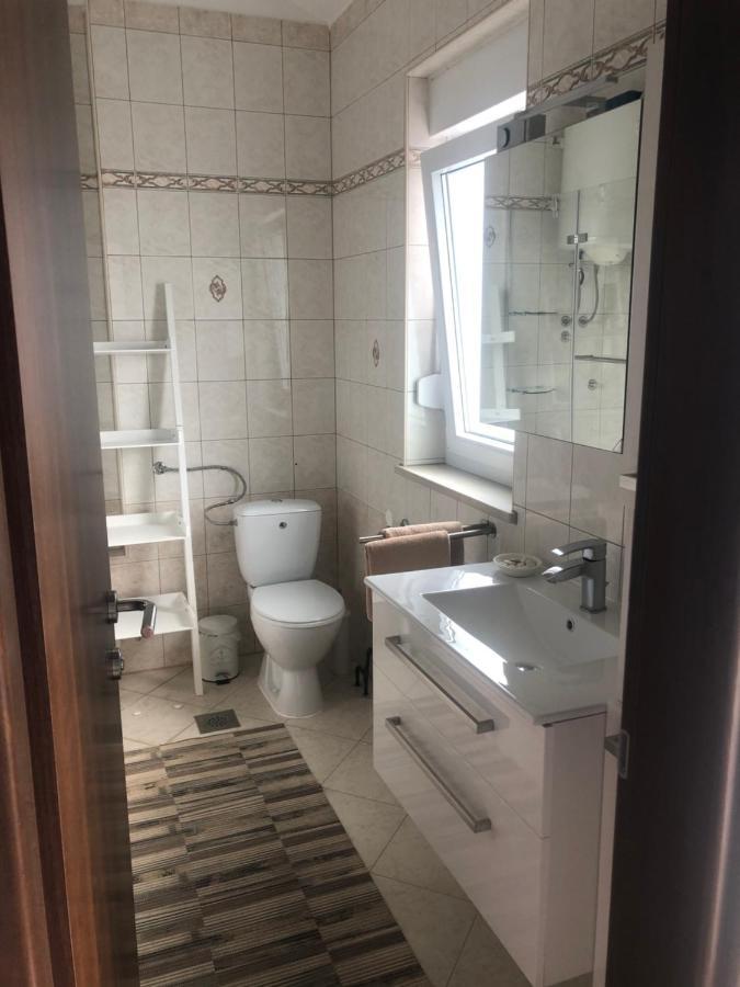Grey Pearl With Free Ev Ch-Station Apartamento Valbandon Exterior foto