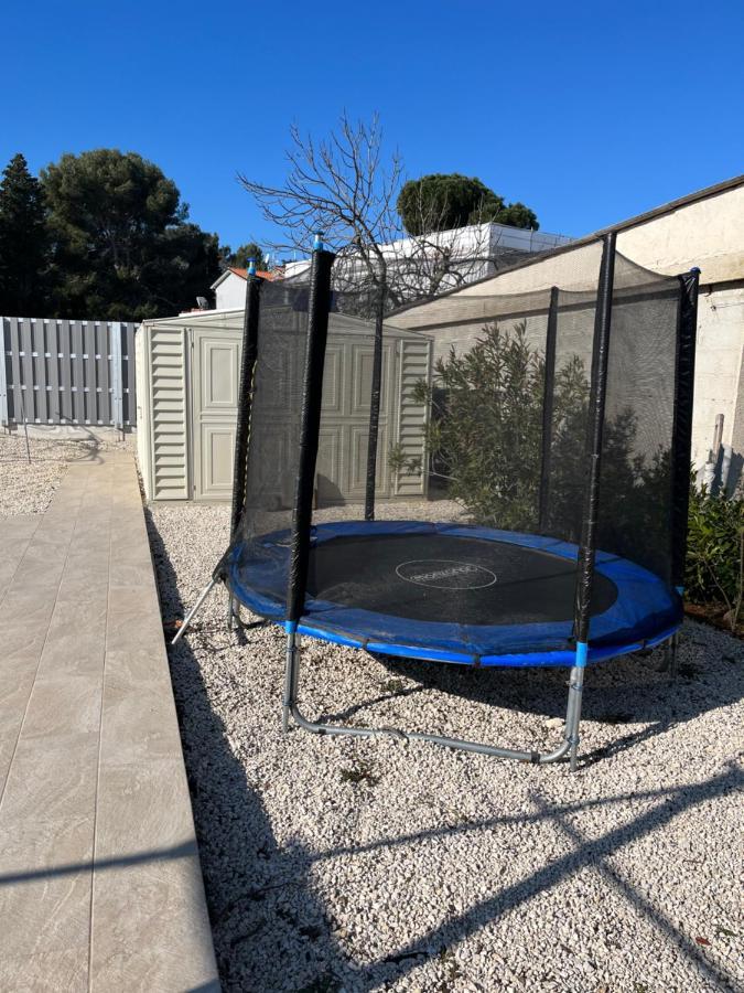 Grey Pearl With Free Ev Ch-Station Apartamento Valbandon Exterior foto